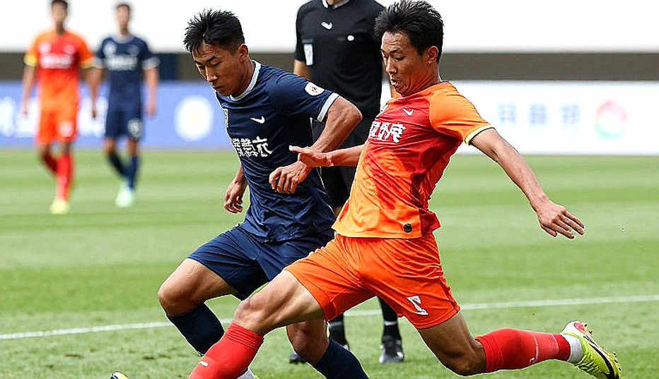 Cong An Ha Noi trước Gamba Osaka: Nhịp đập của đội bóng vừa học cách thở bằng mười người