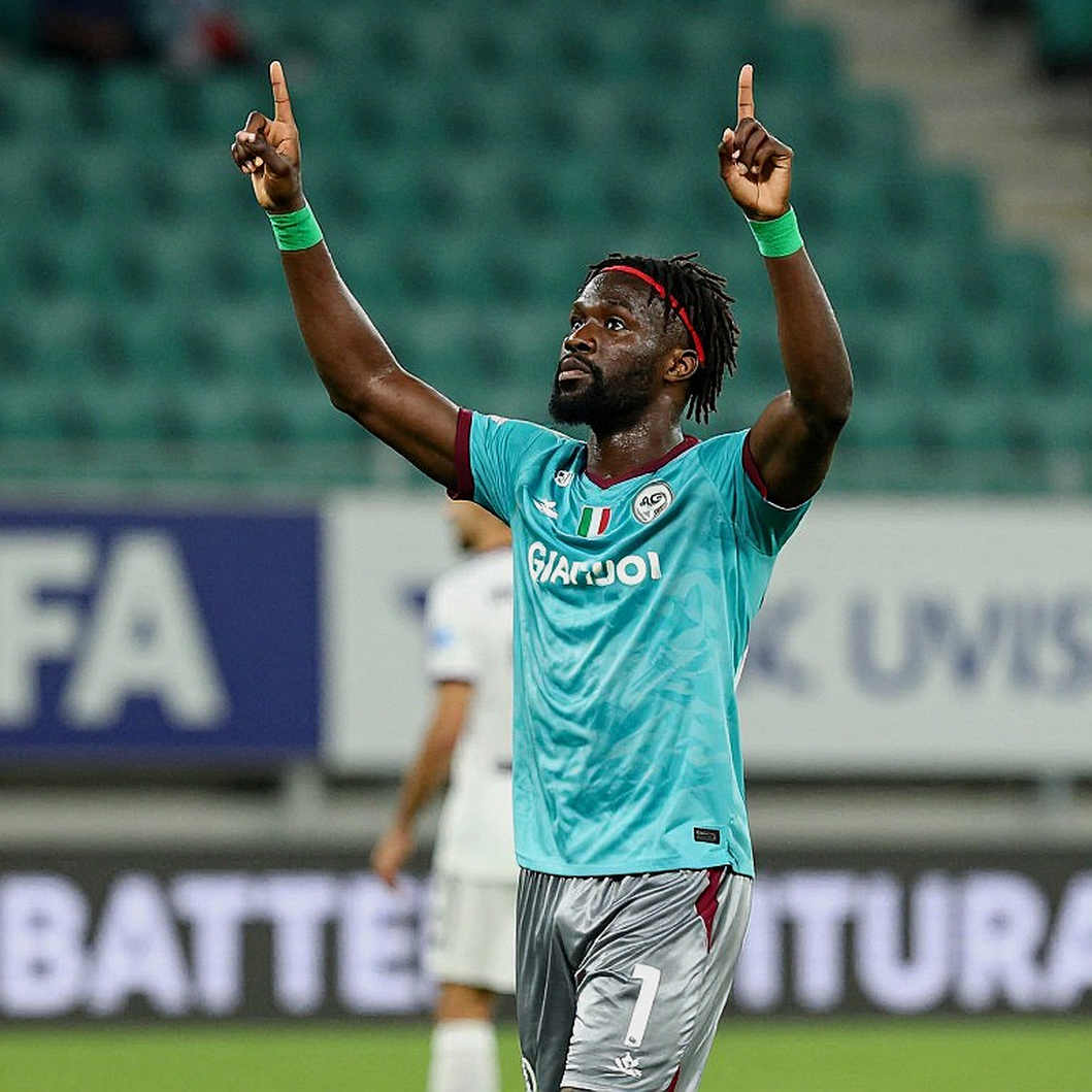 V.League 1: Khi hào quang đội tuyển che khuất vết nứt của giải quốc nội