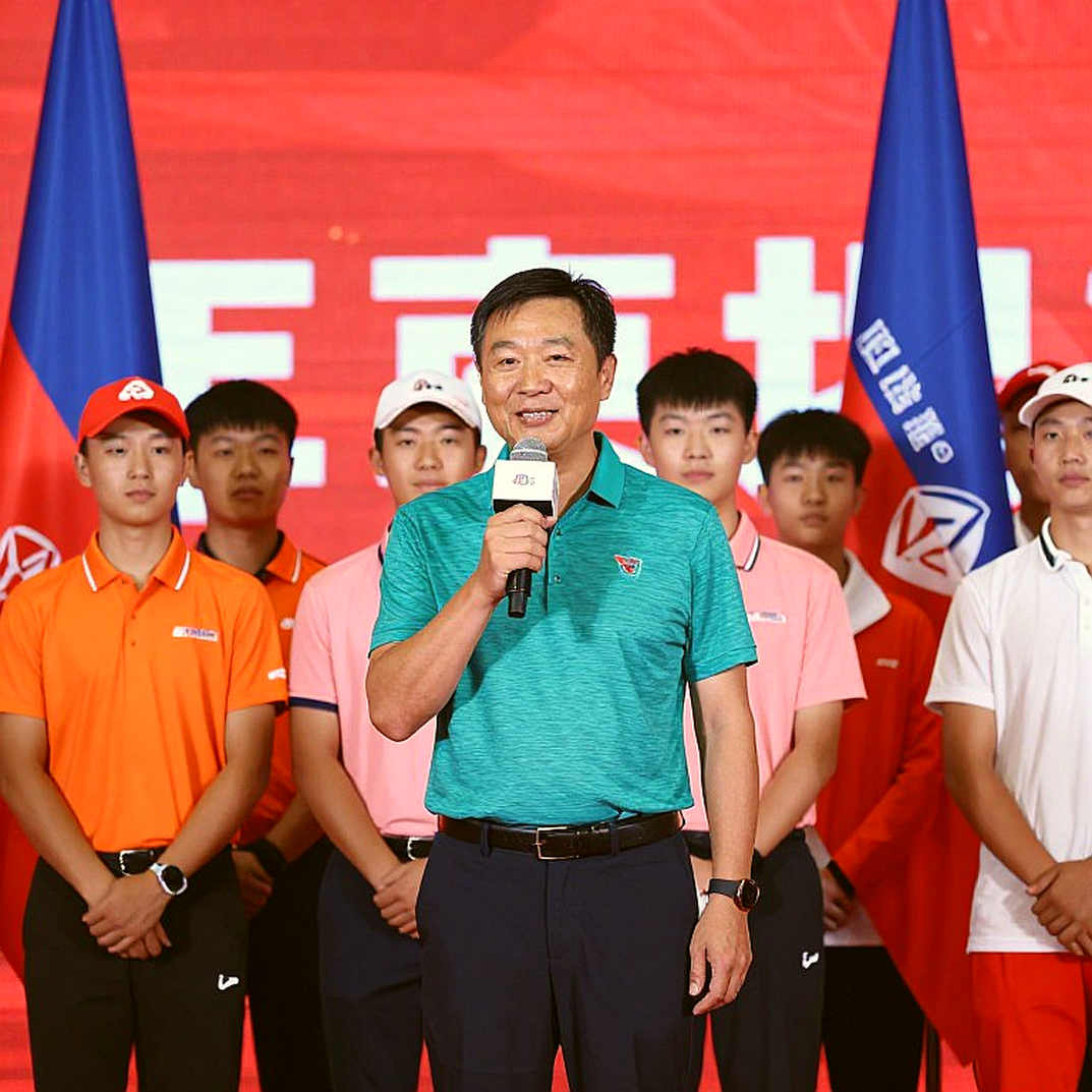 Paul Casey thua Thriston Lawrence trong playoff 4 hố tại Omega European Masters 2026