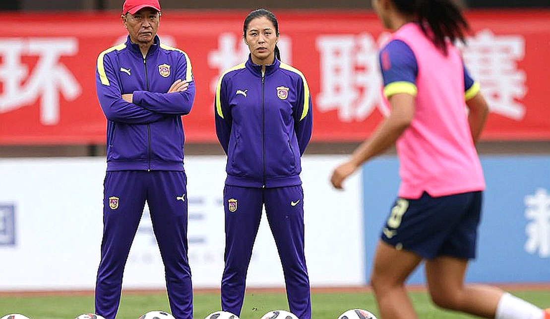 Điểm Số 18 Và Vị Trí Thứ Tư: Khi Real Madrid Đếm Nhịp Bằng Những Thẻ Vàng