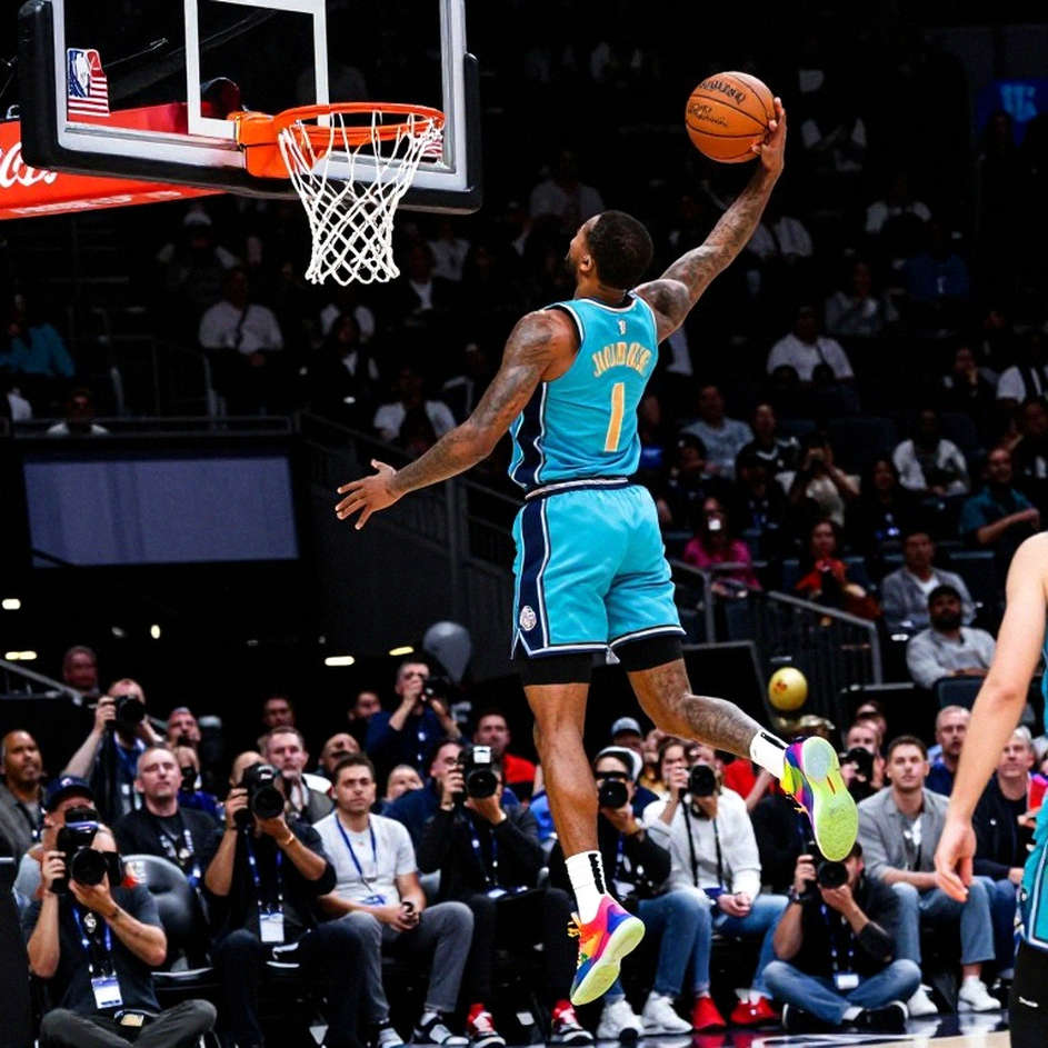 Unicaja và canh bạc mang tên Willy Hernangómez: Trung phong 32 tuổi, PIR 32, và một tối trở về Madrid Unicaja và canh bạc mang tên Willy Hernangómez: Trung phong 32 tuổi, PIR 32, và một tối trở về Madrid