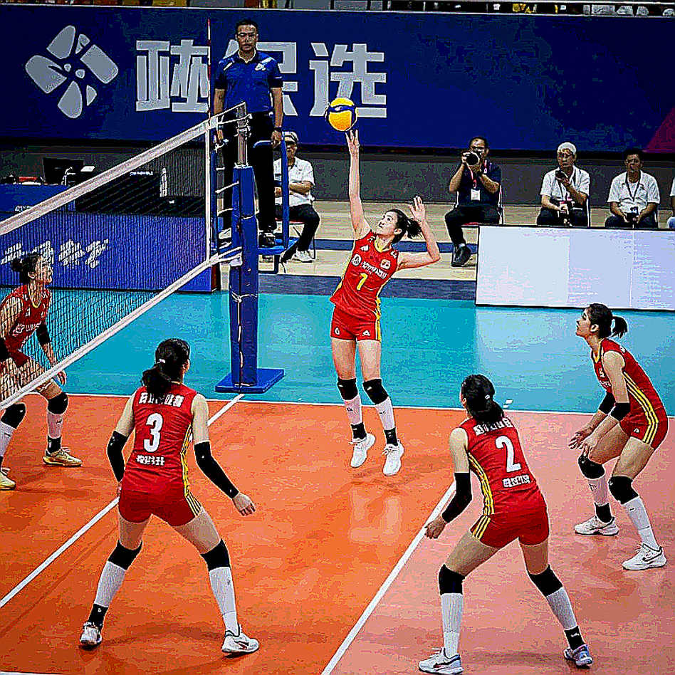 Mười triệu euro cho một cậu bé 16 tuổi: JJ Gabriel, Real Madrid và cái giá thật của thị trường học viện Mười triệu euro cho một cậu bé 16 tuổi: JJ Gabriel, Real Madrid và cái giá thật của thị trường học viện