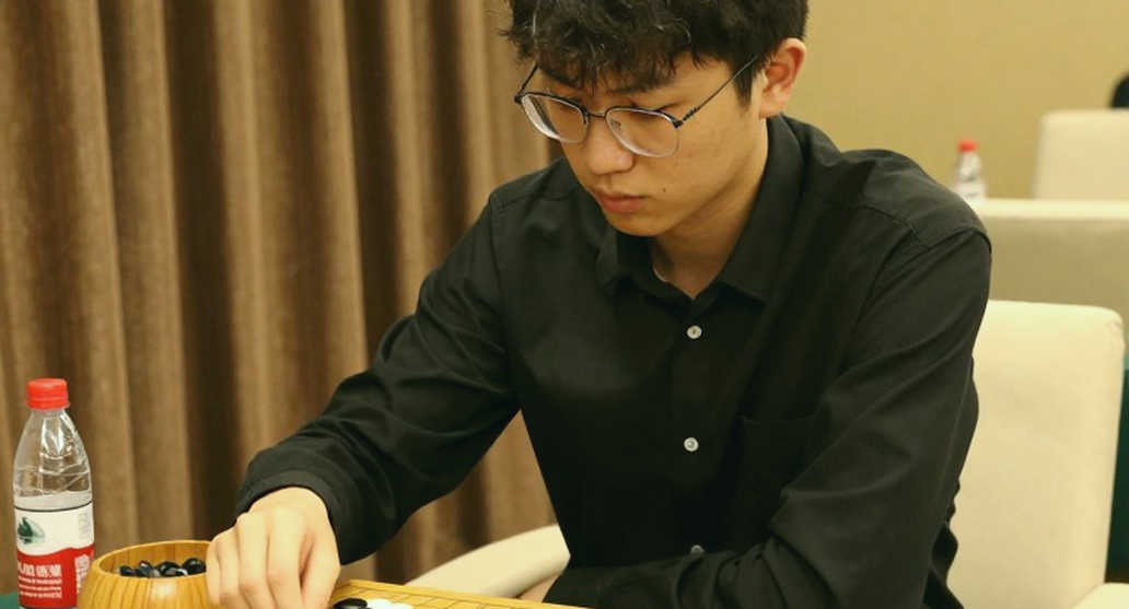 Carlsen's Rare Praise for Young Talent Sindarov after GCL 2026 Draw: The 3.f6 Idea Born from a Coach's Misclick Carlsen's Rare Praise for Young Talent Sindarov after GCL 2026 Draw: The 3.f6 Idea Born from a Coach's Misclick