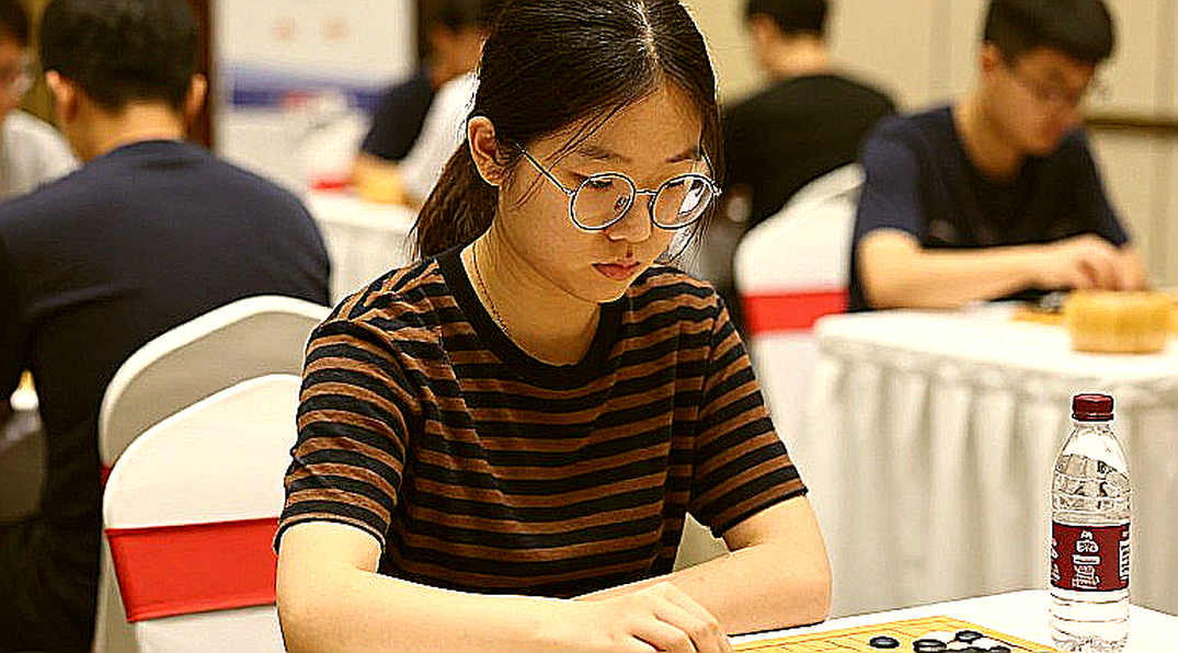 Kostya Kavutskiy Debuts Two FritzTrainer Courses: ChessBase Redraws the Chess Content Race