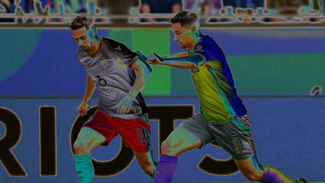 Cú đúp Kolkata của Samuel Lino và bài toán chưa có lời giải bên hành lang trái của Brazil