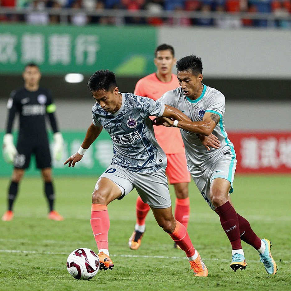 Phạm lỗi ác ý của Van Bommel và chỉ trích Bosz từ Spaan: Chấn thương Bouwman sau trận Ajax 1-3 PSV Phạm lỗi ác ý của Van Bommel và chỉ trích Bosz từ Spaan: Chấn thương Bouwman sau trận Ajax 1-3 PSV