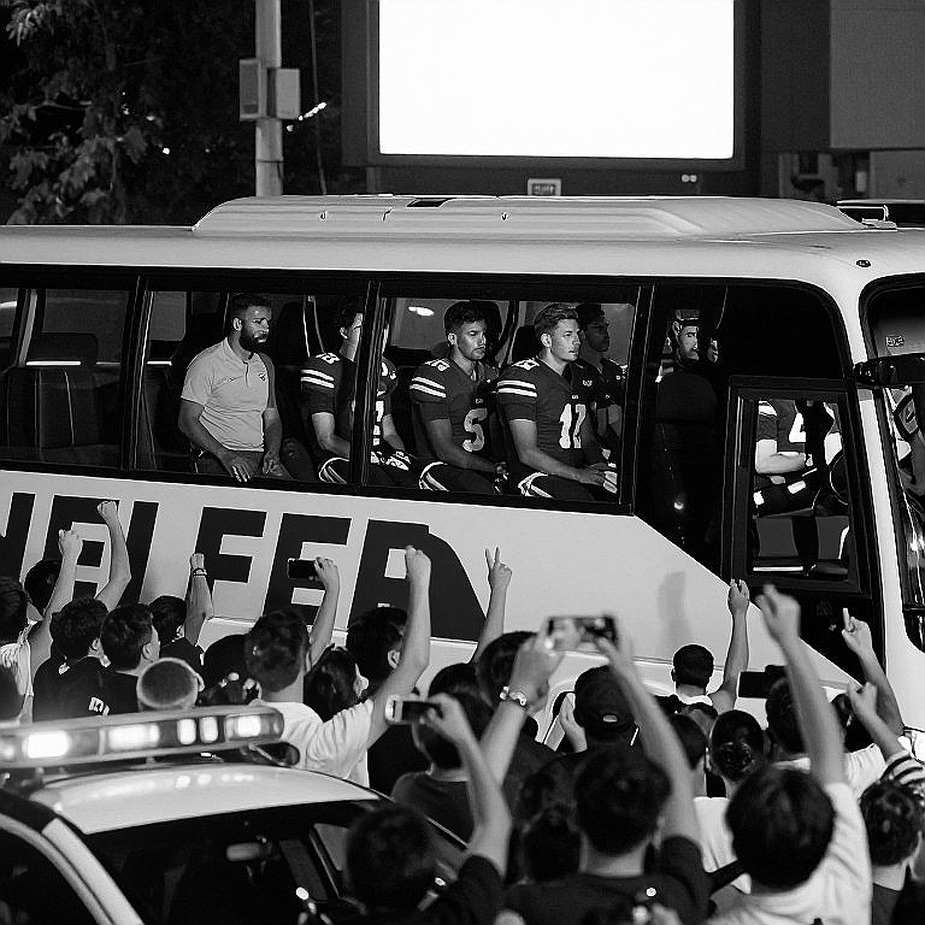 Thẻ đỏ của Neymar, luật che miệng và khoảng trống bằng chứng lớn nhất của bóng đá Brazil